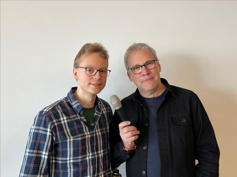 Fortschritte im Projekt KISS@LeadCom: Begleitstudie und Podcast
